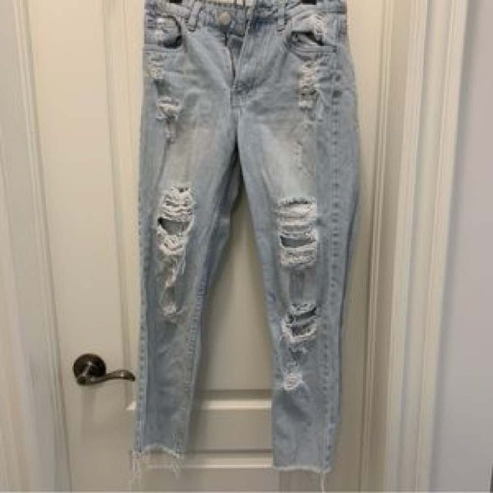 Streetwear Society Ultra High Rise Mom Jeans Size 11